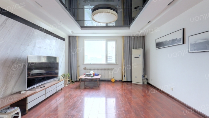 英协鼎峰二手房实景图