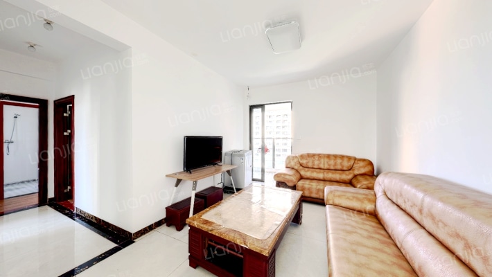 恒大依山海湾二手房实景图