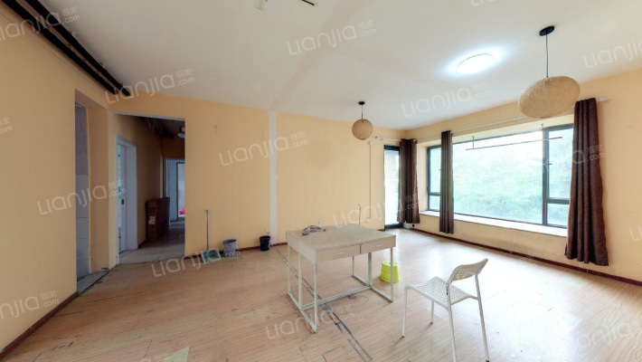 东苑C区二手房实景图