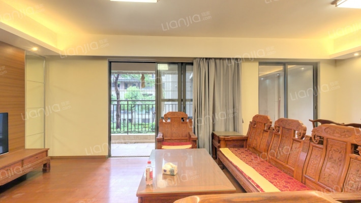 万科金域华庭二期二手房实景图