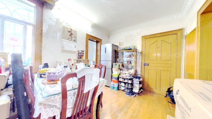 荷五小区二手房实景图