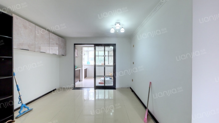 幸福里二手房实景图