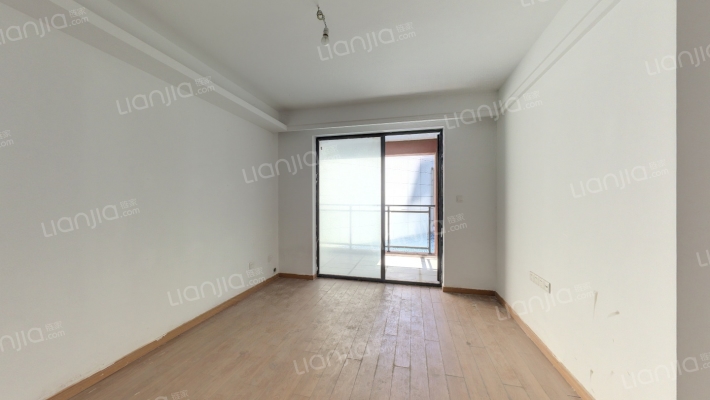 天下左岸春天二手房实景图