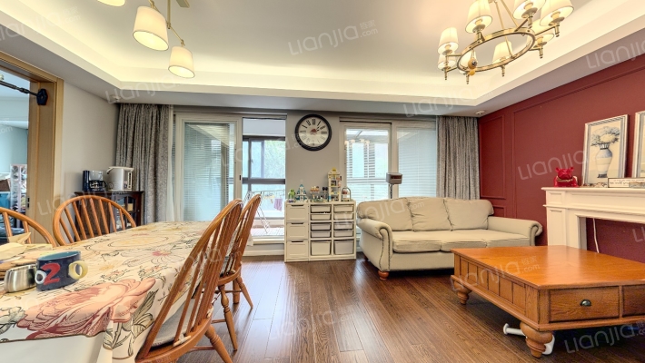 新城上坤樾山四季二手房实景图