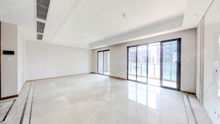 邦泰宽语二期二手房实景图