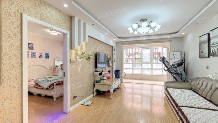 御都花园二手房实景图