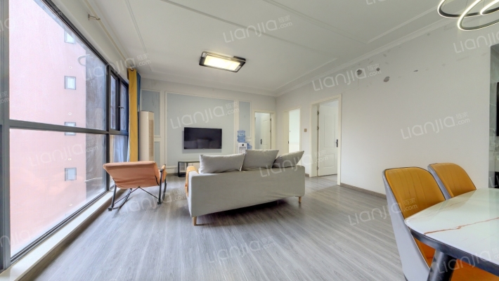 中铁奥维尔二期二手房实景图