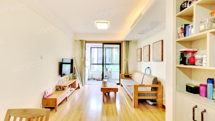 信地华地城二手房实景图