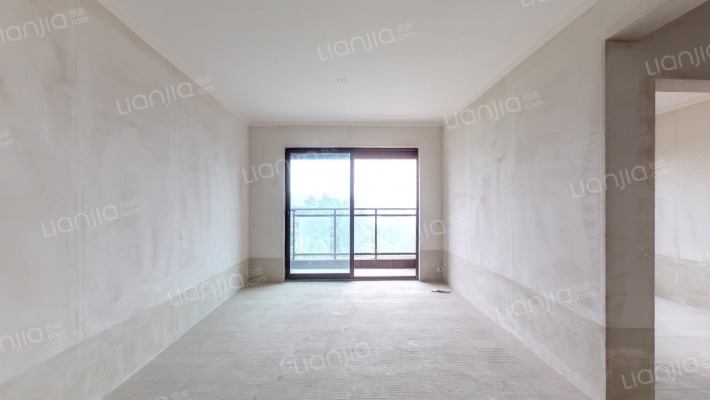 中建御湖壹号A御峰二手房实景图