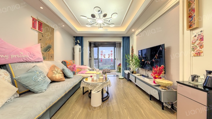 花样年智荟城二手房实景图