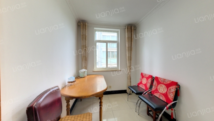 劳工新村二手房实景图