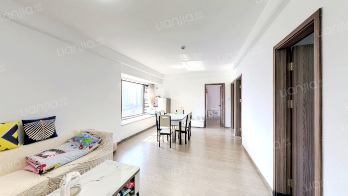 水晶合院二手房实景图