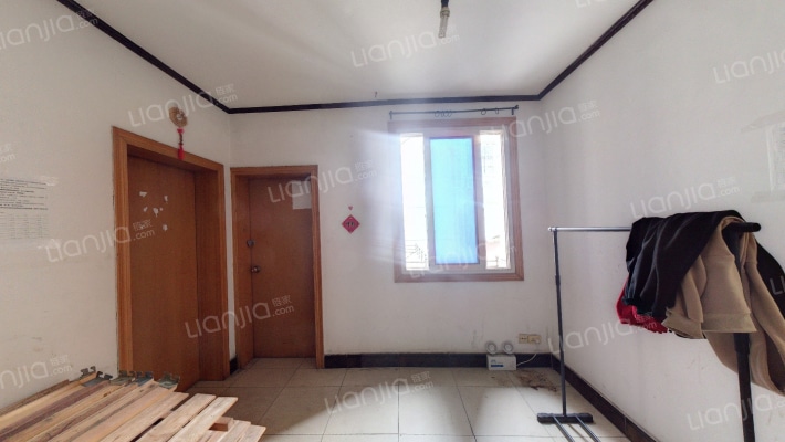 陆井新村二手房实景图