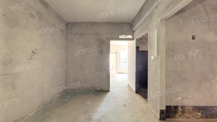 云飞九龙香山二手房实景图