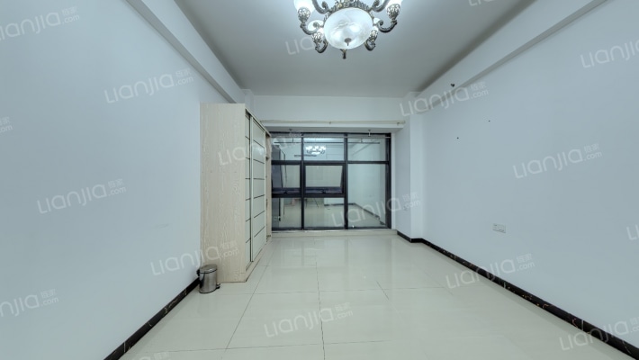 御溪国际二手房实景图