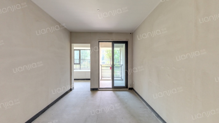 海成轨道0309二手房实景图