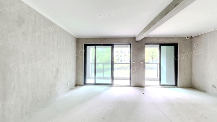 湖风雅园二手房实景图