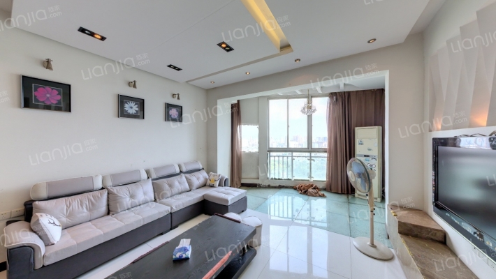 柏林爱乐小区二手房实景图