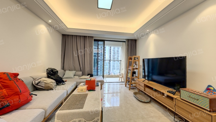 招商中央华城2期二手房实景图