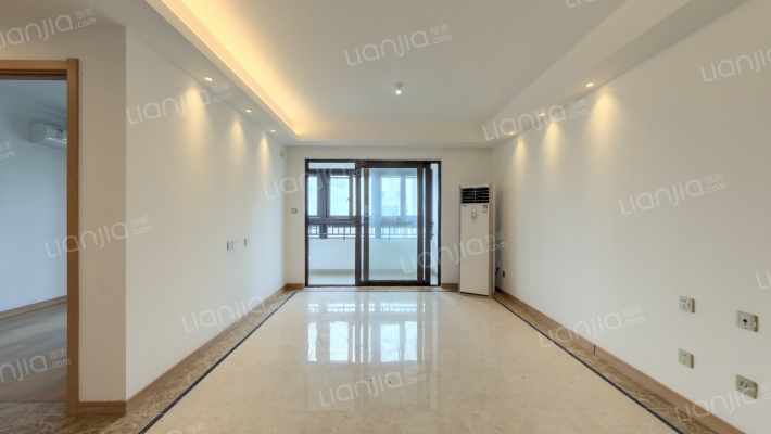 旭辉银城江山御二手房实景图