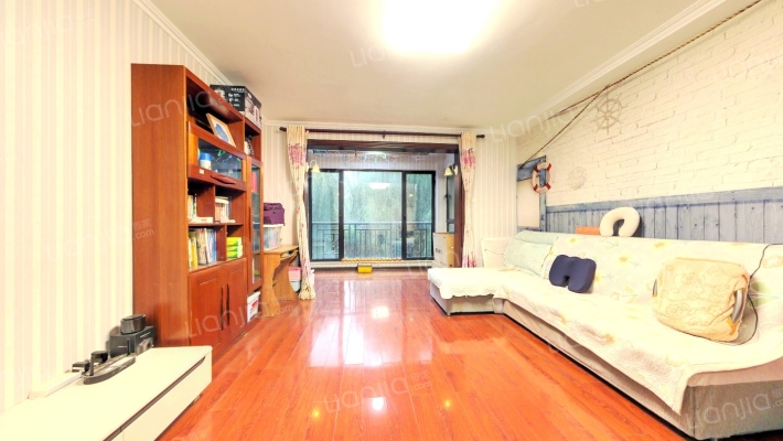 绿城百合公寓南区二手房实景图