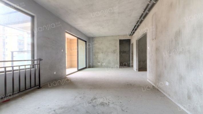 润扬观澜鹭岛三期二手房实景图