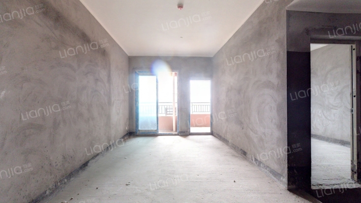 华宇温莎小镇二手房实景图