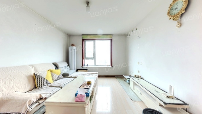 硕辉苑二手房实景图