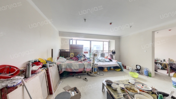 中铁逸都C区二手房实景图