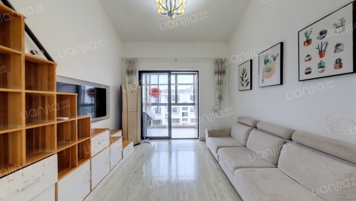 日月华城二手房实景图