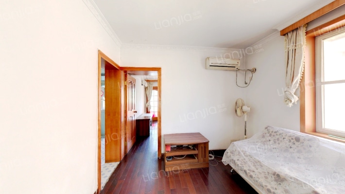 天地花园东区二手房实景图