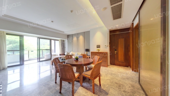 亚龙湾西山渡二手房实景图