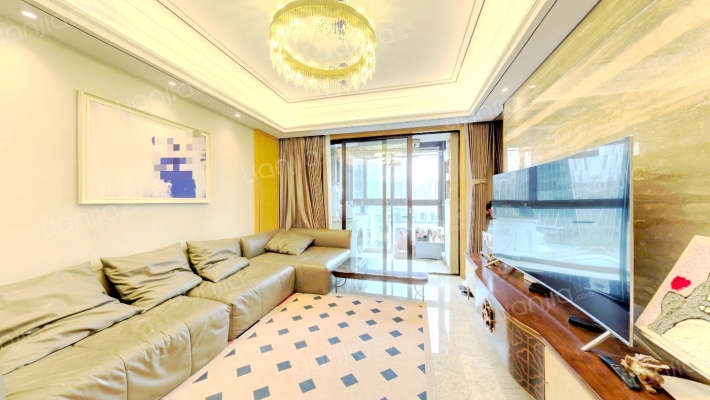 铂悦滨江二手房实景图