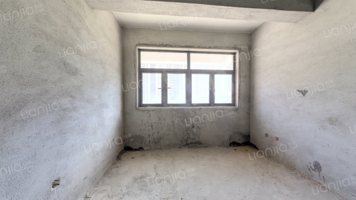 德洲中心城二手房实景图