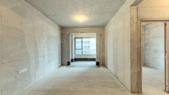 白桦林漫步二手房实景图