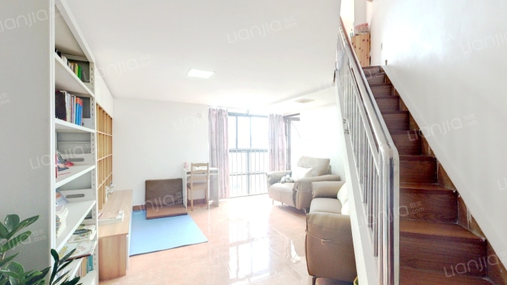 逸彩美寓二手房实景图