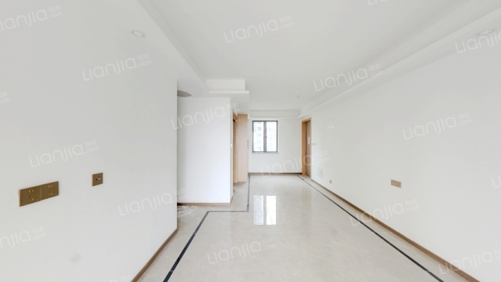 彰泰中梁力高君誉印象二手房实景图