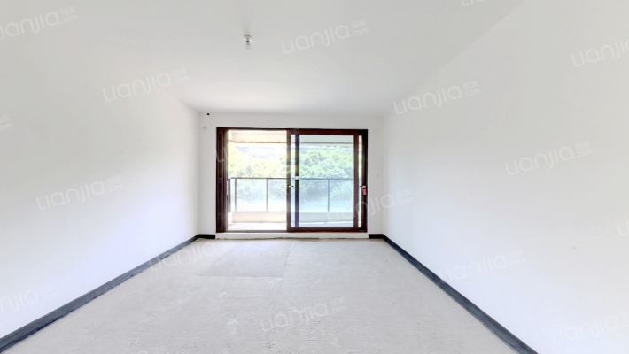 云麓台一组团二手房实景图