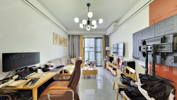 依山云锦二手房实景图