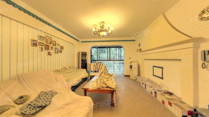 贵通御苑枫景二手房实景图