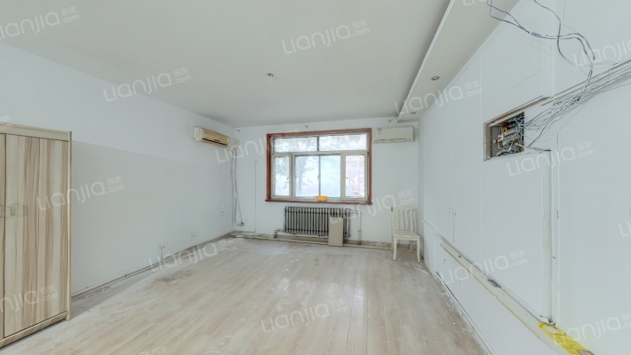 历山路48-2号二手房实景图