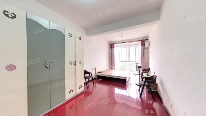 洪崖公馆二手房实景图