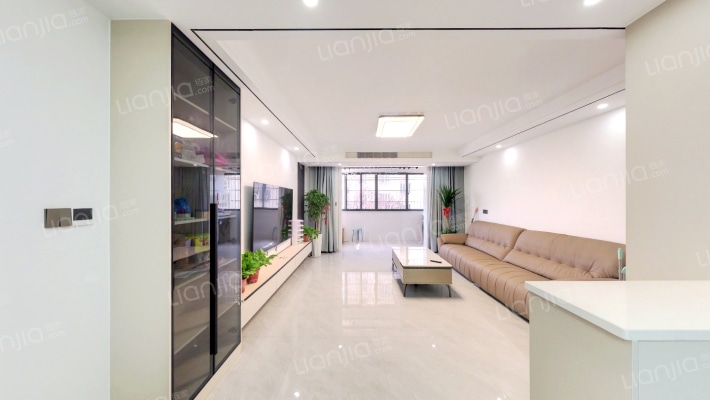 港甫花苑二手房实景图