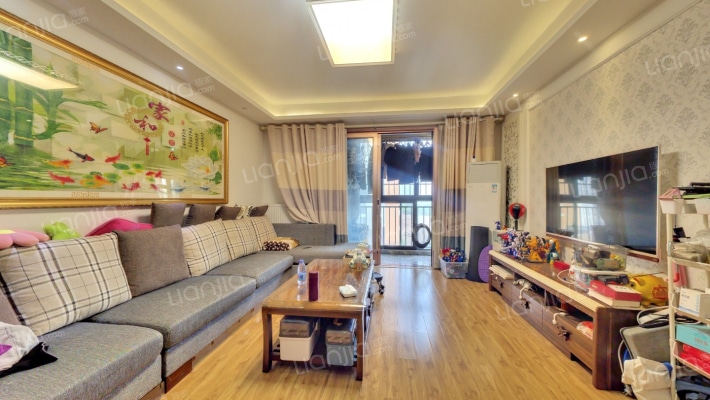 韵湖春晓二手房实景图