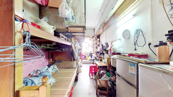 鸿运大院二手房实景图