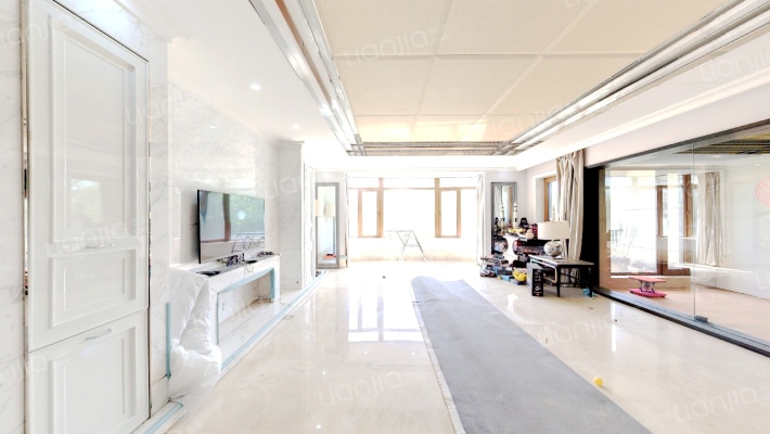 伟峰领袖领地二手房实景图