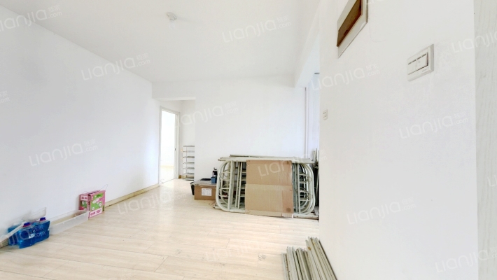 华鹏馨苑东区二手房实景图