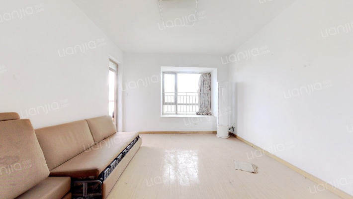 新世界常青二分之一中心二手房实景图