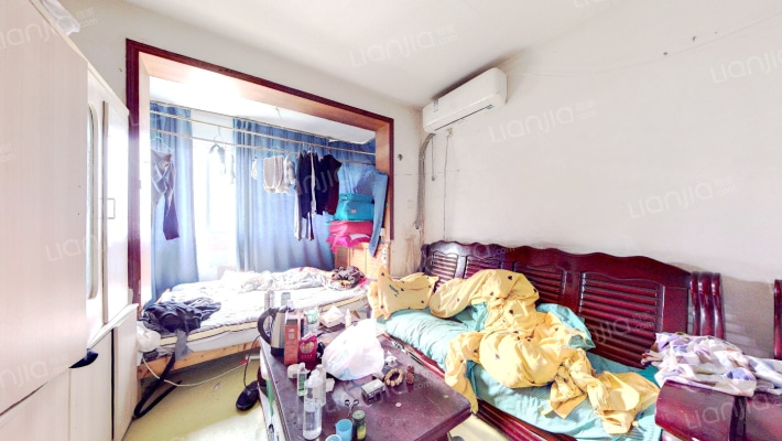 火车南站西路12号二手房实景图