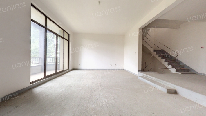 龙湖悠山郡四期二手房实景图